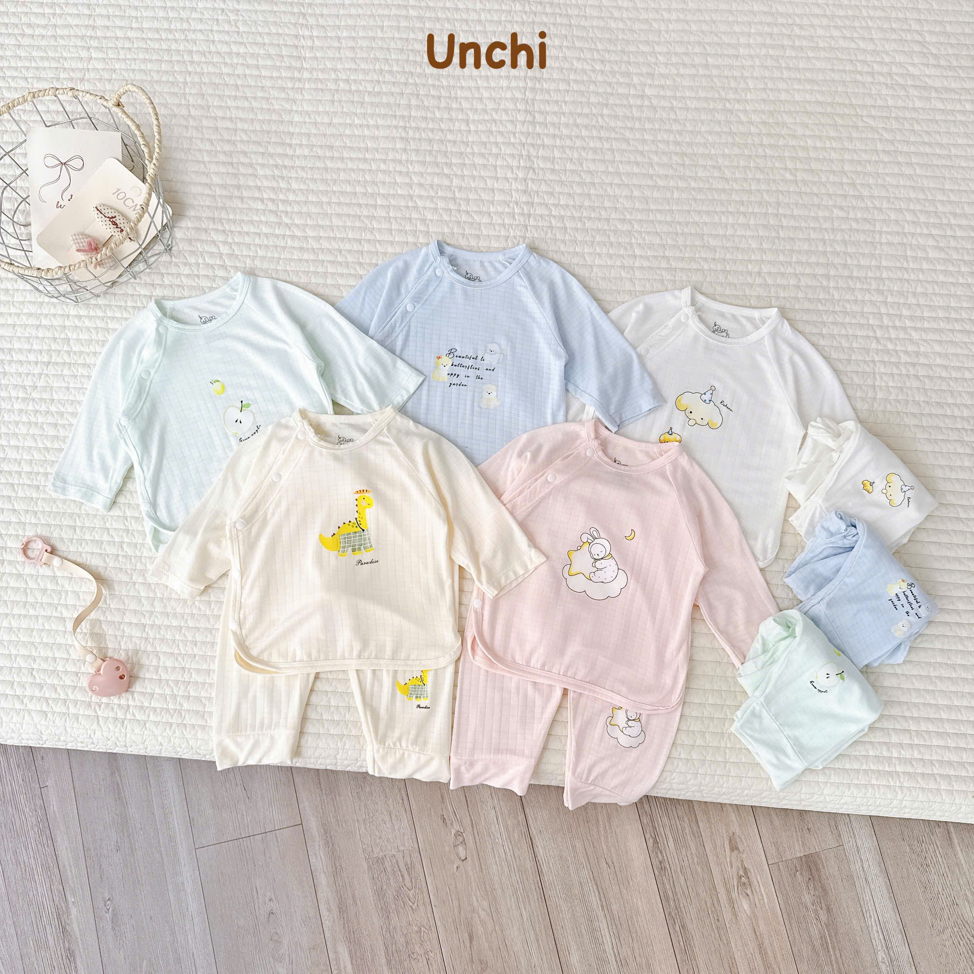 ( UD23 ) Bộ dài tay Unchi Chất liệu petit mềm mại, co giãn , thiết kế khuy bấm dày dặn. From quần đáp đũng to rộng cho bé mặc bỉm thoải mái
