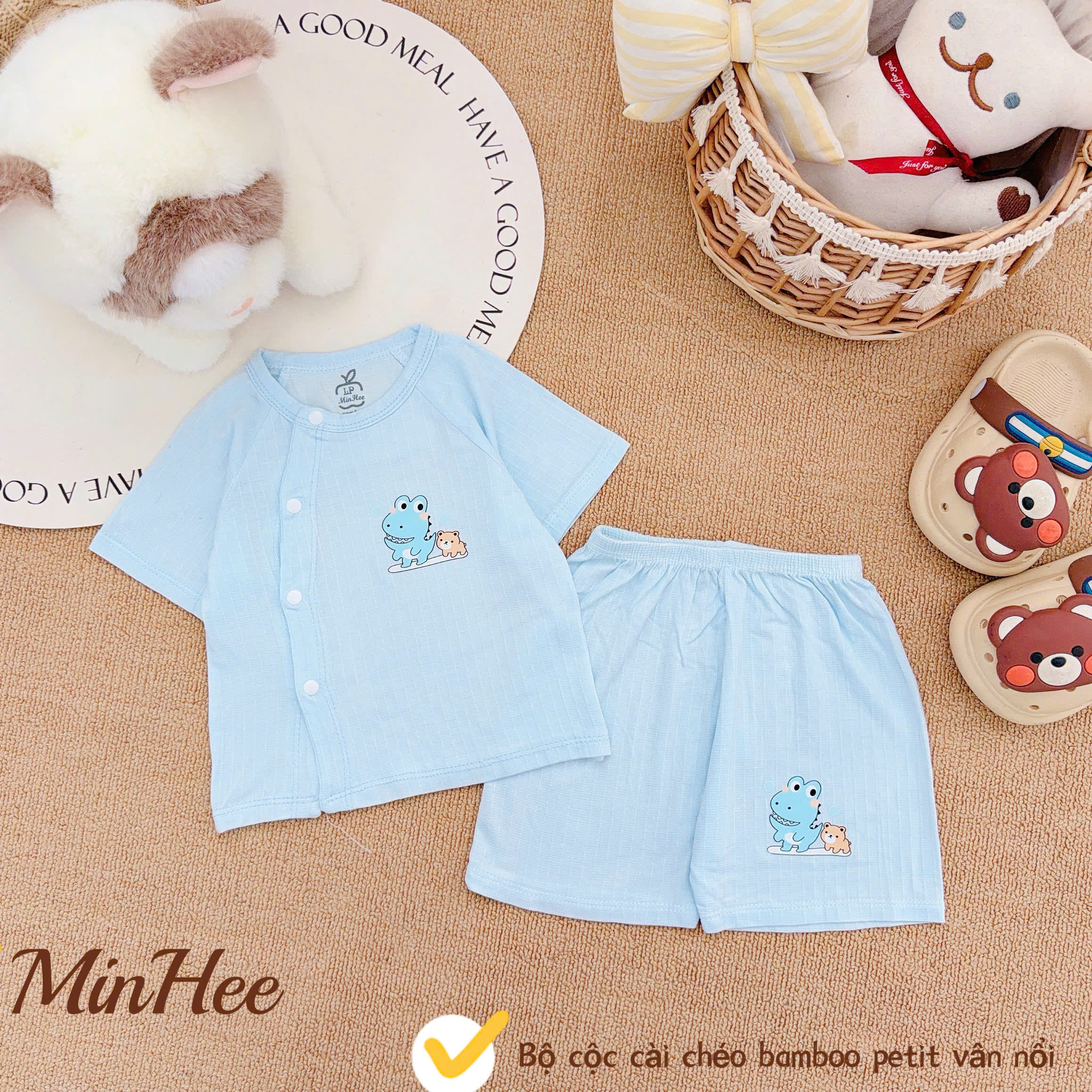 ( MH2 ) Bộ cộc tay sơ sinh MinHee, petit dập vân cài chéo cho bé 0-9 tháng — ảnh 2